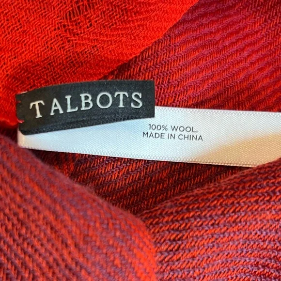 Talbots Elegant Red Women's Scarf - Picture 3 of 3